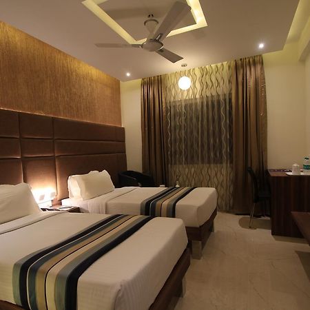 Sandesh Pride Mysore Ngoại thất bức ảnh