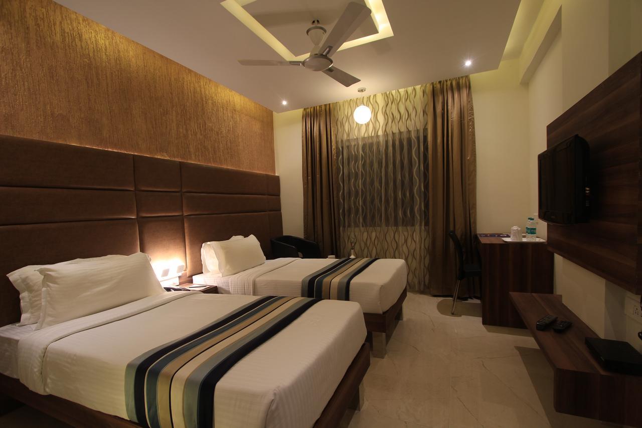 Sandesh Pride Mysore Ngoại thất bức ảnh