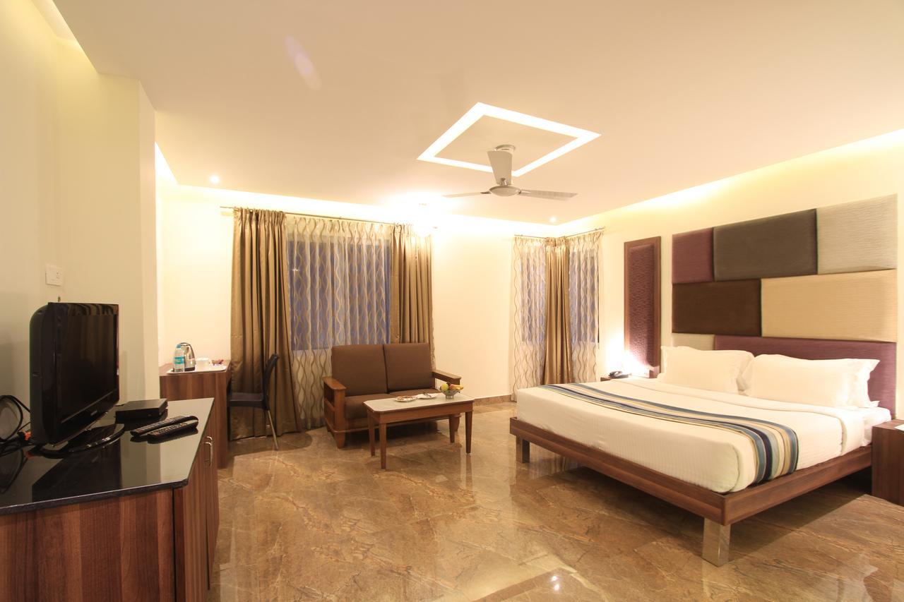 Sandesh Pride Mysore Ngoại thất bức ảnh