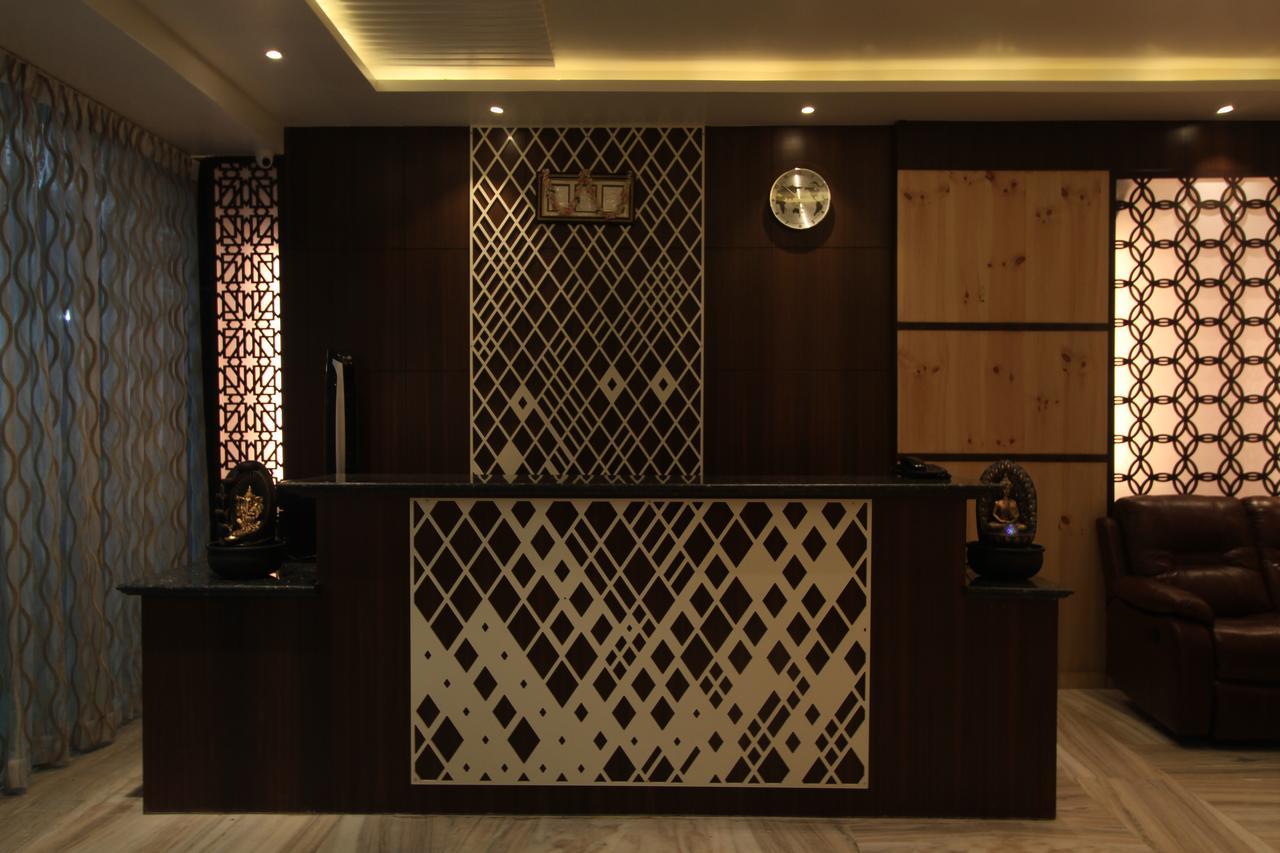Sandesh Pride Mysore Ngoại thất bức ảnh
